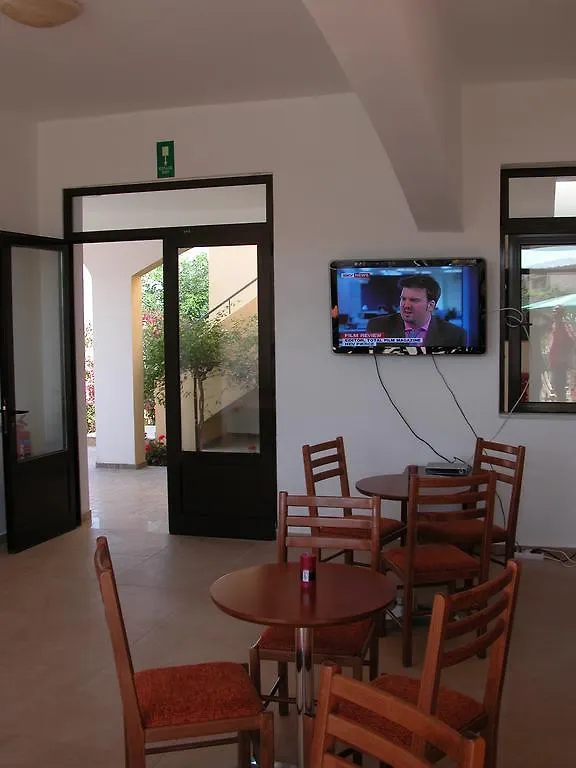 Aptera Hotel Megala Chorafia