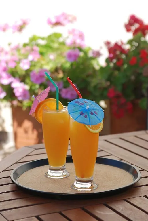 Aptera Hotel Megala Chorafia
